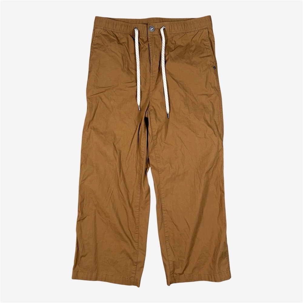Vuori Ripstop Straight Leg Pants in Brown with White Drawstring